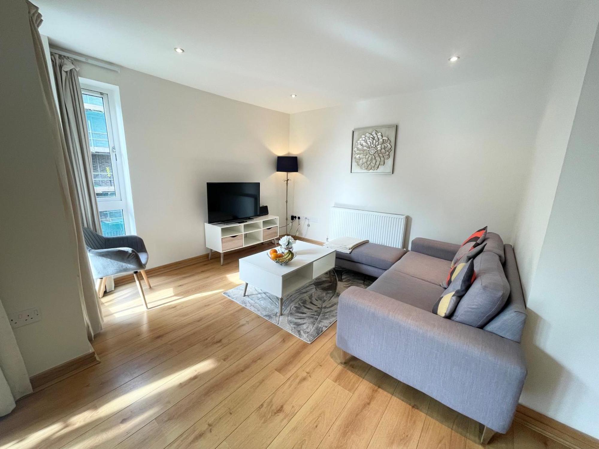 Blue Sky Apartments@Guildford Town Centre Esterno foto